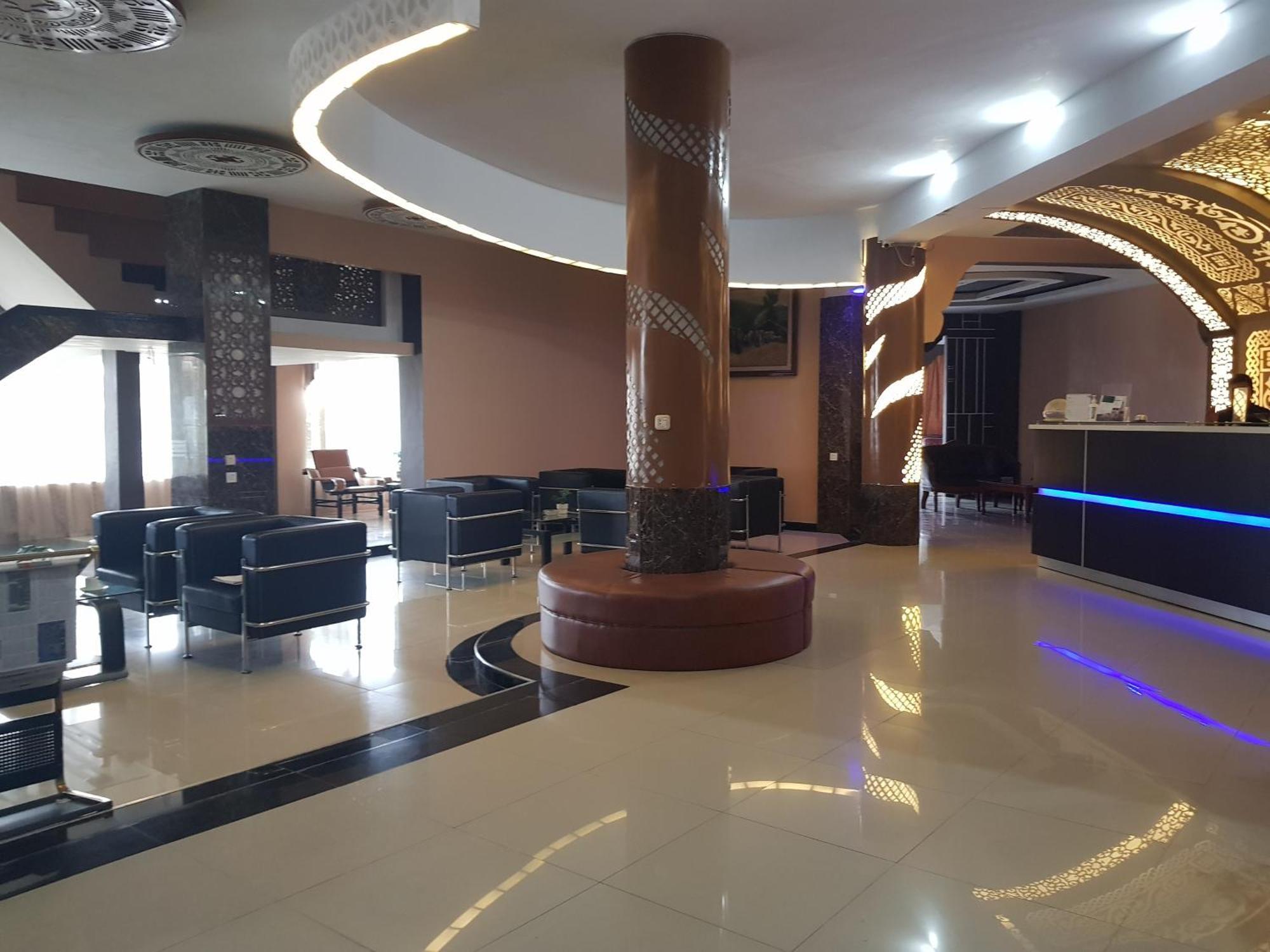 Capital O 93263 Linge Land Hotel Takengon 외부 사진